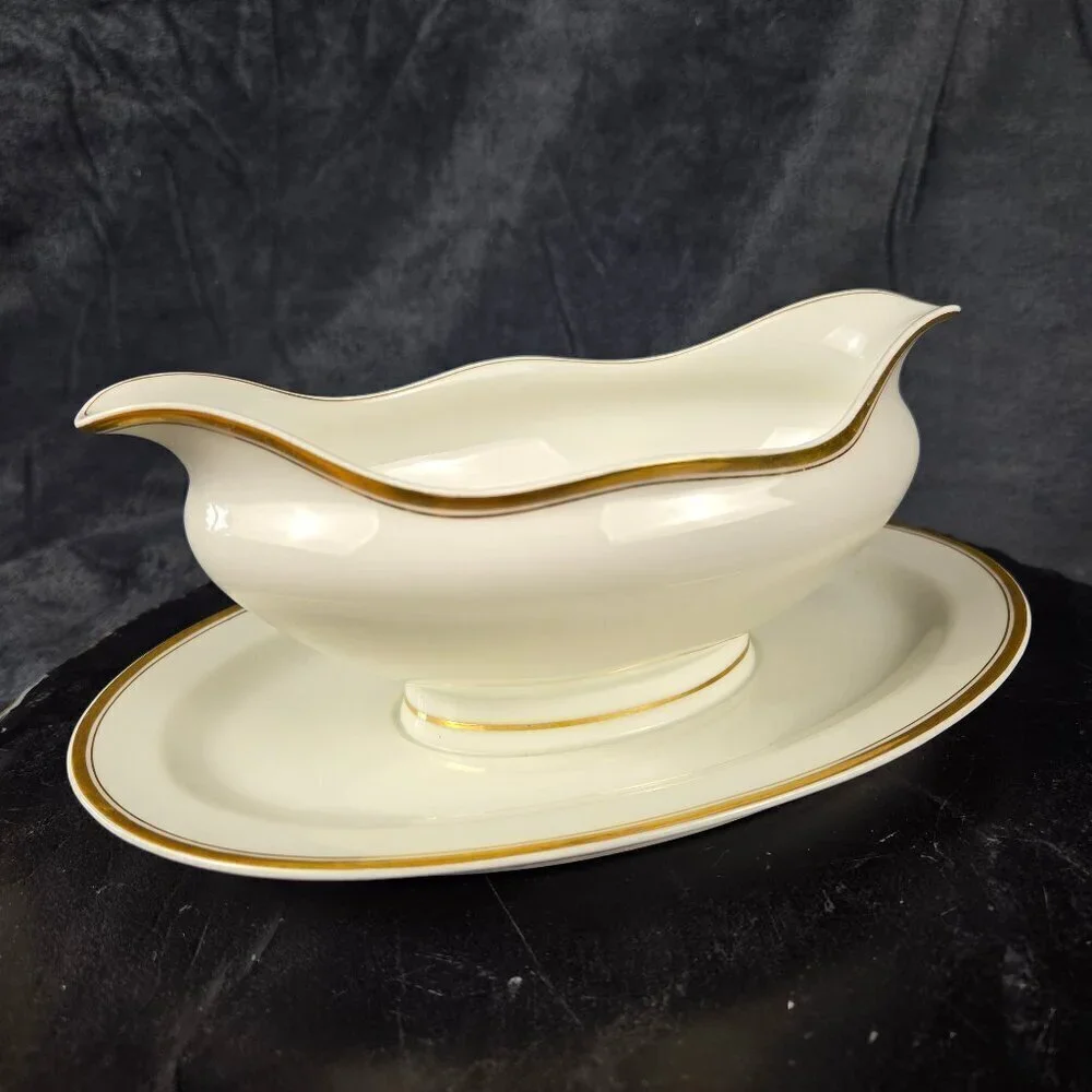Haviland Limoges Gravy Boat with Underplate Attached Cream w/ Gold Accents Vtg